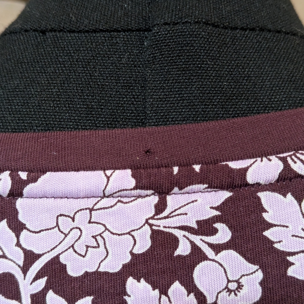 Land's End Relaxed Fit Long Sleeve Floral T-shirt, Size L, EUC! - Picture 4 of 5